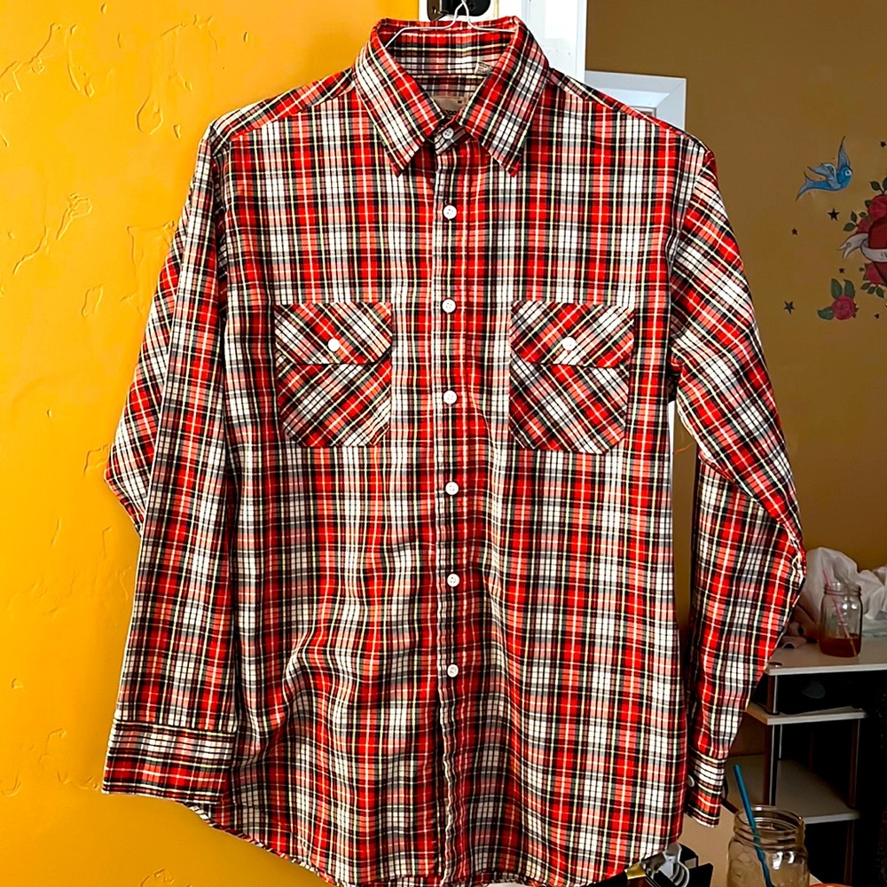 Vintage Kingsport size medium long sleeve button up